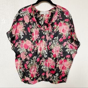 Beyond Vintage 100% Silk Floral V-Neck Top Size XS